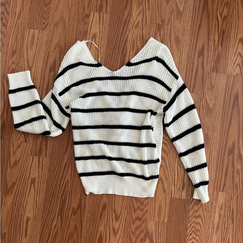 Open Back Striped Black and White Women's Sweater